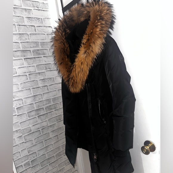 Mackage for sale - Picture 4 of 8